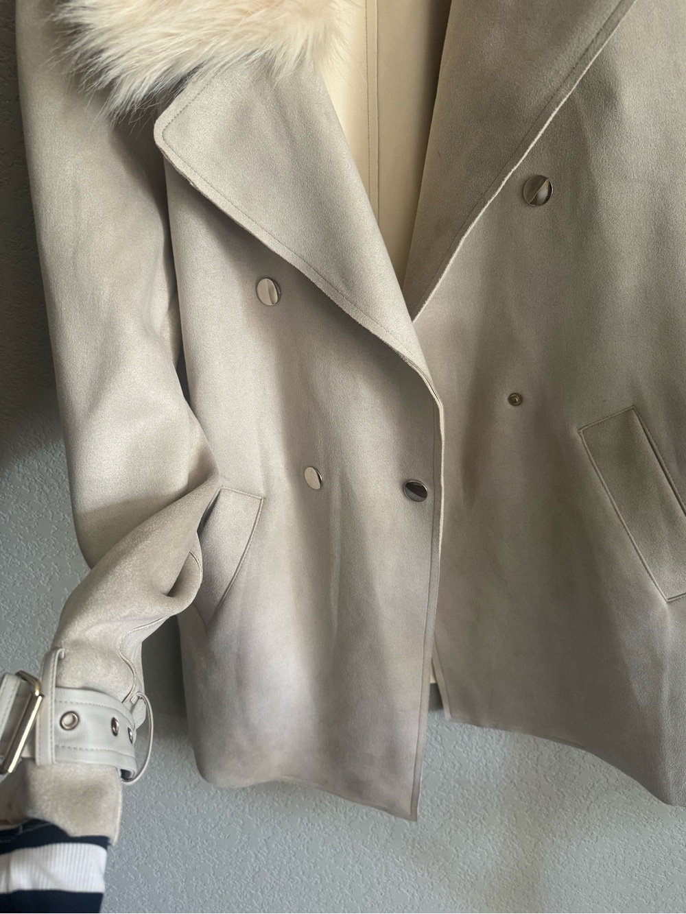 Simply Styled by Sears Faux Suede Faux Fur Collar Peacoat light grey Size S - Picture 3 of 11